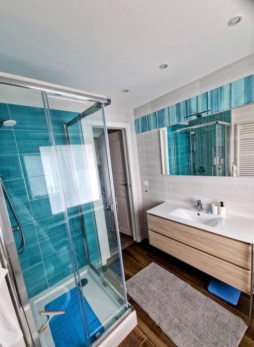 All New And Privat Parking La Graziosa Apartment เจนัว ภายนอก รูปภาพ